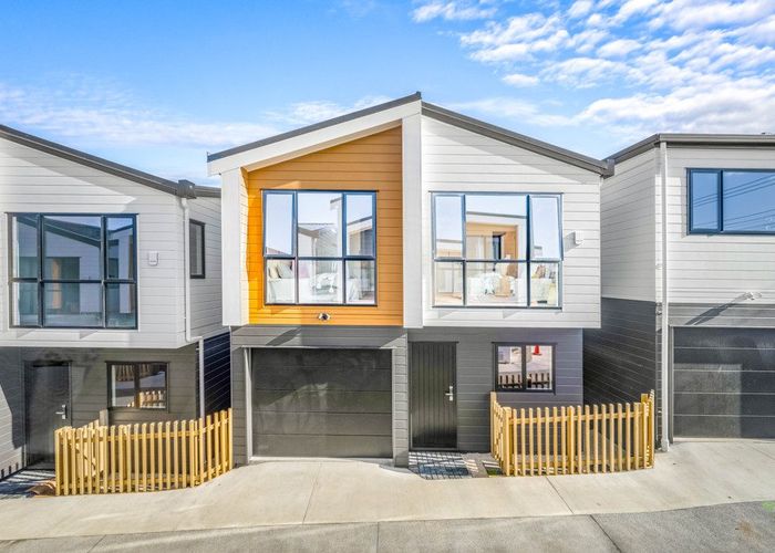  at 108 Taikata Road, Te Atatu Peninsula, Waitakere City, Auckland