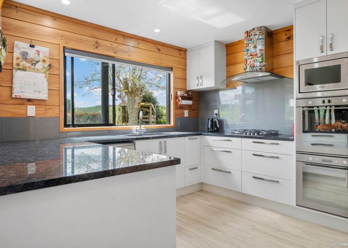  at 22 Axtens Road, Bombay