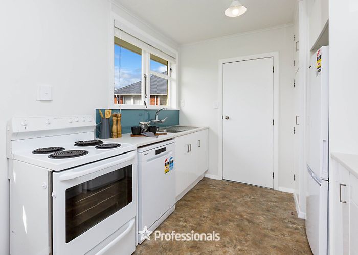  at 52 Mary Crescent, Elderslea, Upper Hutt