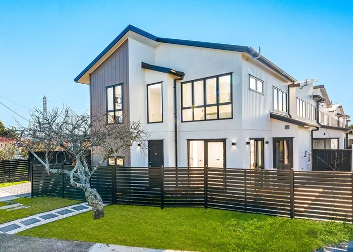  at 8A-8F Rowan Terrace, Te Atatu South, Waitakere City, Auckland