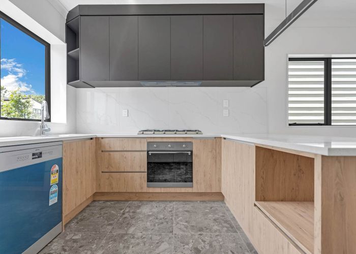  at 43 Survila Street, Papakura, Papakura