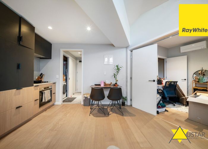  at 1/14 Todd Plaza, New Lynn, Waitakere City, Auckland