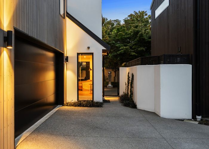  at 65b Rugby Street, Merivale, Christchurch City, Canterbury