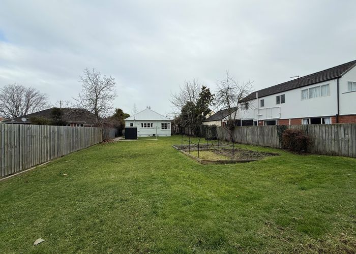  at 72 Hamilton Avenue, Ilam, Christchurch City, Canterbury