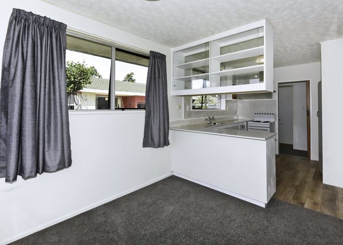  at 33 Northfield Road, Casebrook, Christchurch