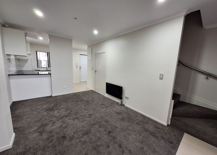  at 20 Wallson Crescent, Wiri, Manukau City, Auckland