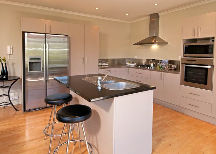  at 115H Remuera Road, Remuera, Auckland