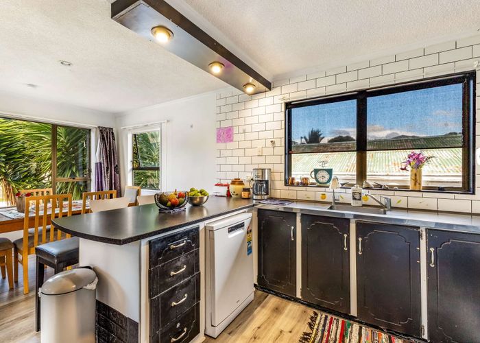  at 84 Pioneer Road, Moturoa, New Plymouth, Taranaki