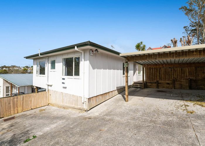  at 44a  Lysander Crescent, Beach Haven, North Shore City, Auckland