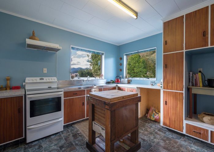  at 1978 Dovedale Road, Woodstock