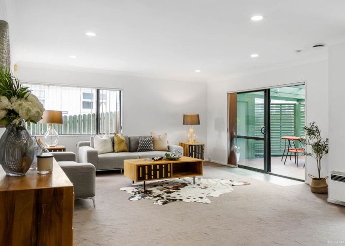  at 1/13 Thornton Rd, Milford, North Shore City, Auckland