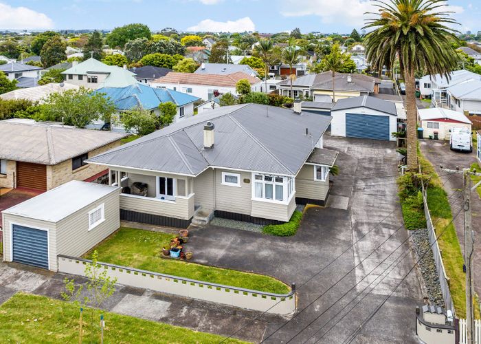  at 5 Hazel Avenue, Mount Roskill, Auckland