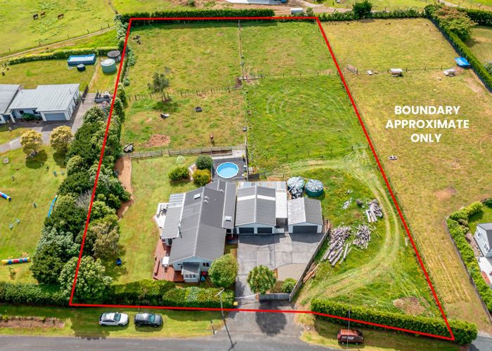  at 381 Smart Road, Hillsborough, New Plymouth