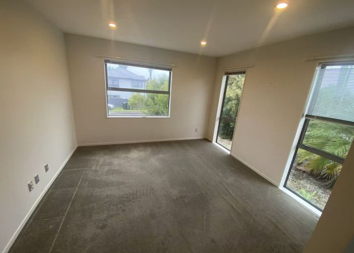  at 27 Matipo Road, Te Atatu Peninsula, Waitakere City, Auckland