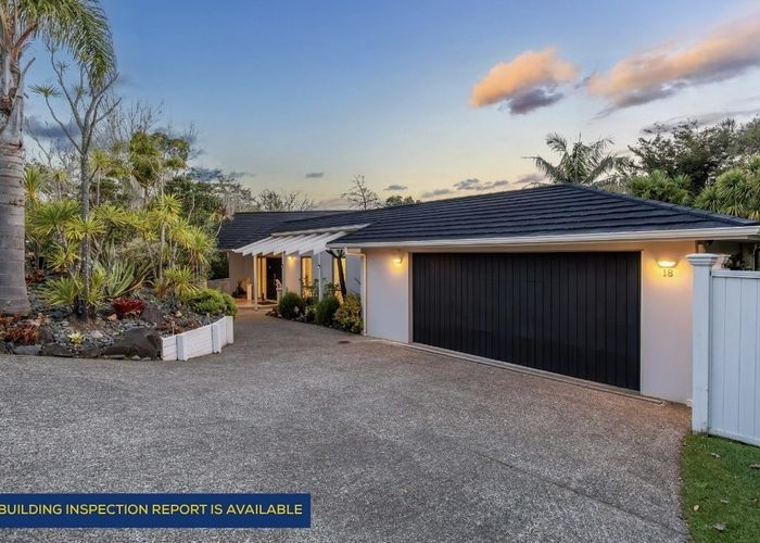  at 18 Oakford Park Crescent, Greenhithe, North Shore City, Auckland