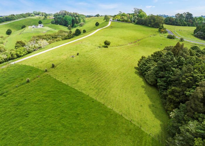  at 398 Tuhimata Road, Paerata, Pukekohe
