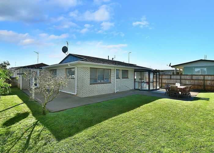  at 2/92 Florence Avenue, Orewa, Orewa