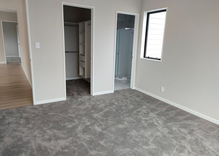  at 10 Springhill Lane, Sunnyvale, Auckland