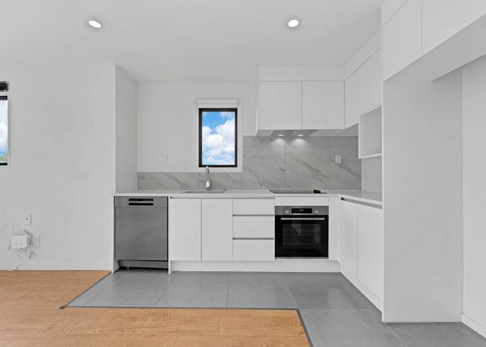  at 201/318 Wairau Road, Glenfield, North Shore City, Auckland