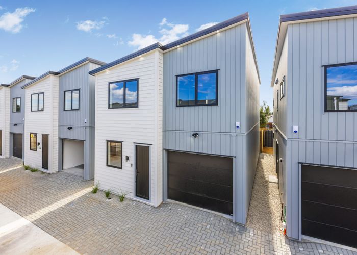  at 4/10 Fraser Road, Papatoetoe, Manukau City, Auckland