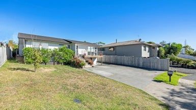  at 11 Quibray Place, Botany Downs, Auckland