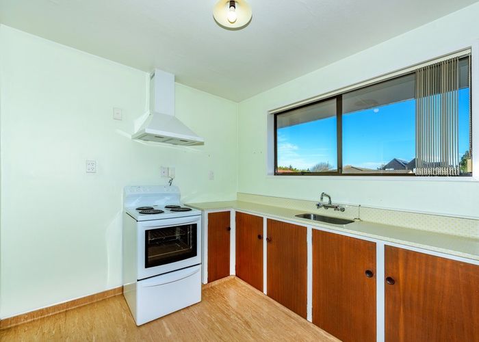  at 1/17 Apollo Place, Papanui, Christchurch City, Canterbury