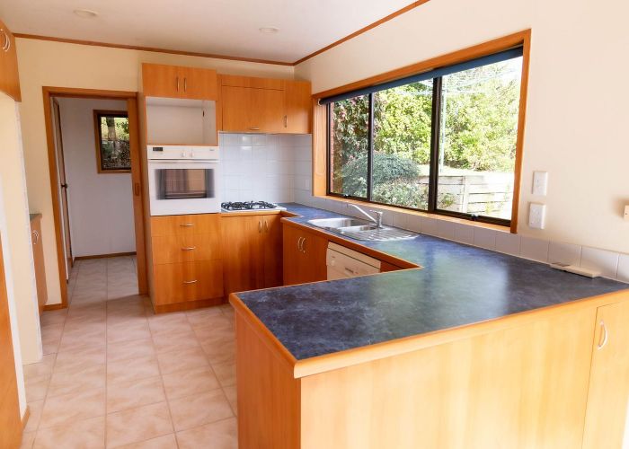  at 85 Kennedy Avenue, Forrest Hill, North Shore City, Auckland