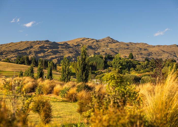  at 3 Station Rise, Dalefield, Queenstown-Lakes, Otago