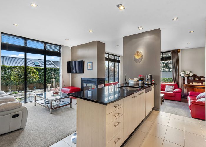  at 19B Amherst Place, Cashmere, Christchurch City, Canterbury