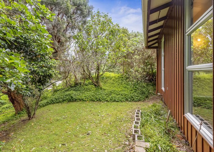  at 19 Ocean Road, Paekakariki