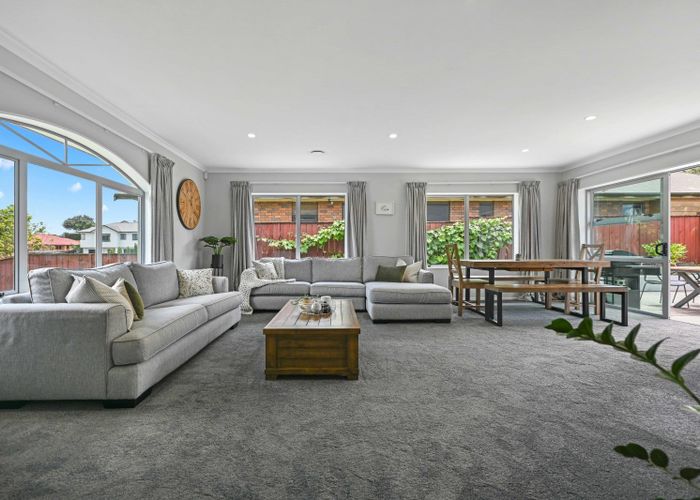  at 17 Westview Place, Western Heights, Hamilton