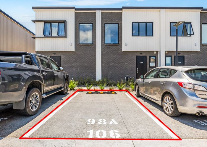  at 98E Walmsley Road, Favona, Manukau City, Auckland