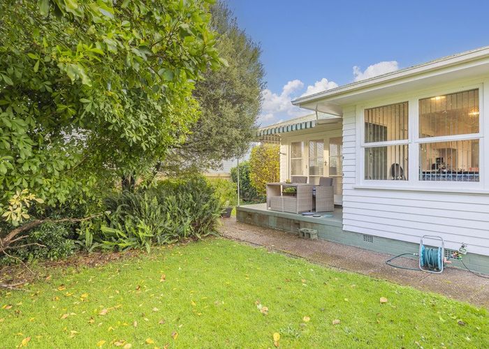  at 67 Te Kanawa Crescent, Henderson, Waitakere City, Auckland