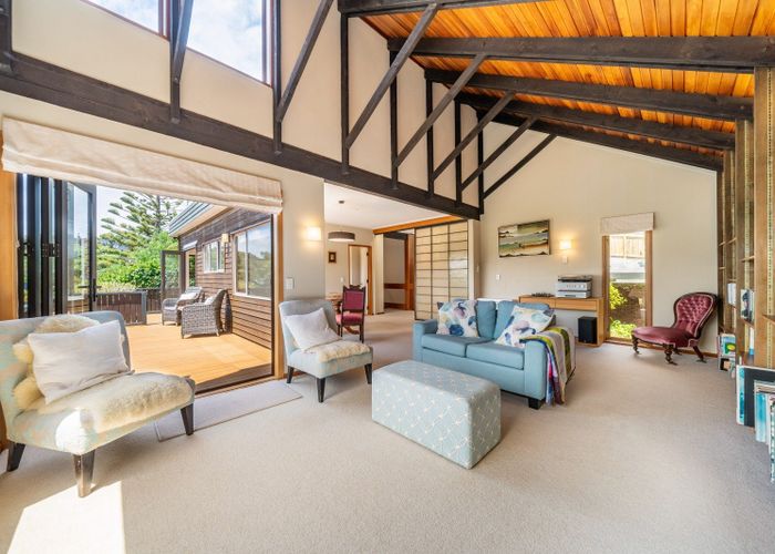  at 13 Bayview Road, Paremata, Porirua, Wellington