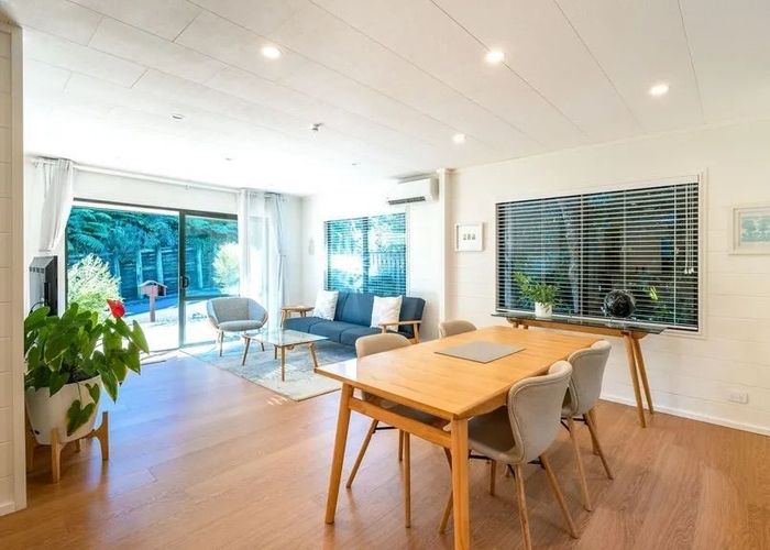  at 2 Karaka Road, Oneroa, Waiheke Island, Auckland