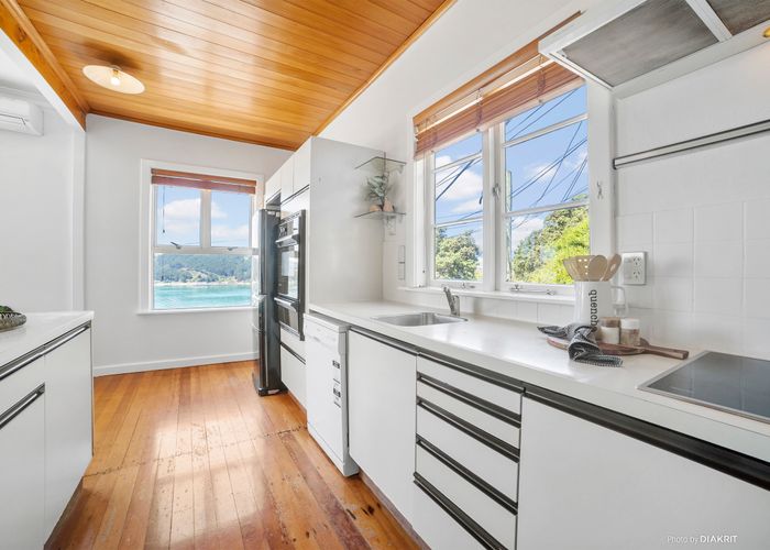  at 110 Grafton Road, Roseneath, Wellington