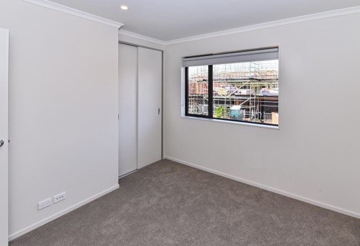  at 12 Tia Road, Flat Bush, Manukau City, Auckland