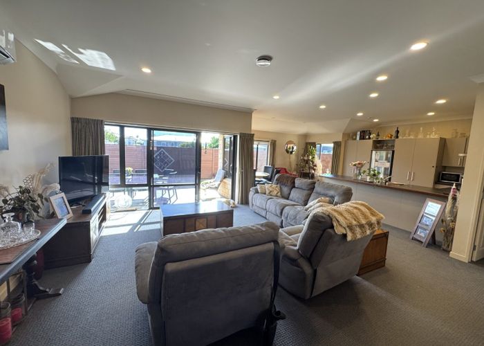  at 6a Neeve Place, Taradale, Napier, Hawke's Bay