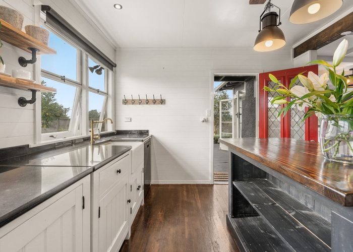  at 96 Moore Street, Cambridge, Waipa, Waikato