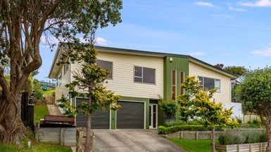  at 129 Kahu Road, Paremata, Porirua