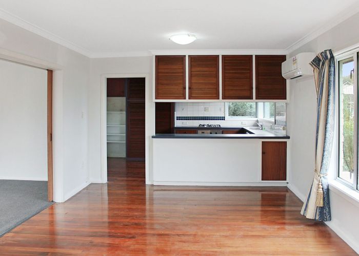  at 5 Highfield Place, Avonhead, Christchurch City, Canterbury