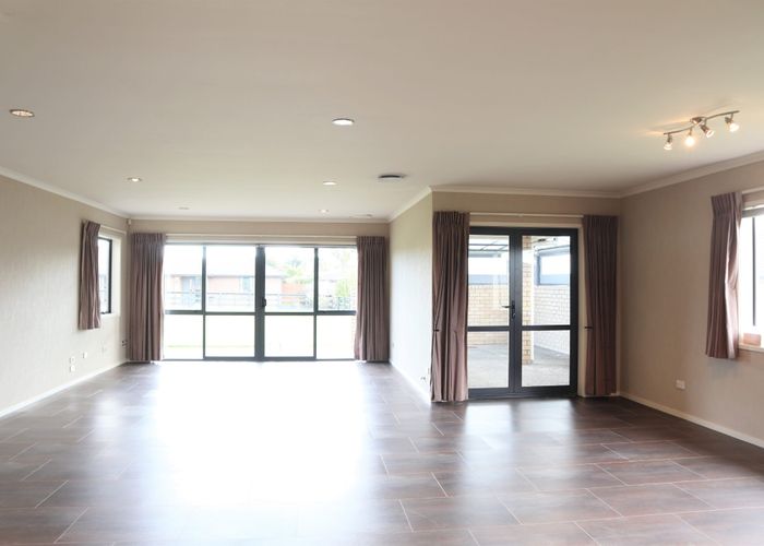  at 10 Orchard Lane, Huapai, Rodney, Auckland