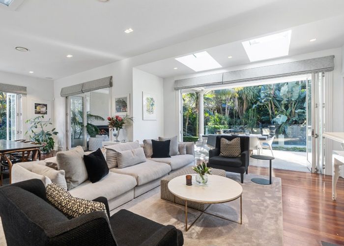  at 11 Kawaka Street, Mount Eden, Auckland City, Auckland