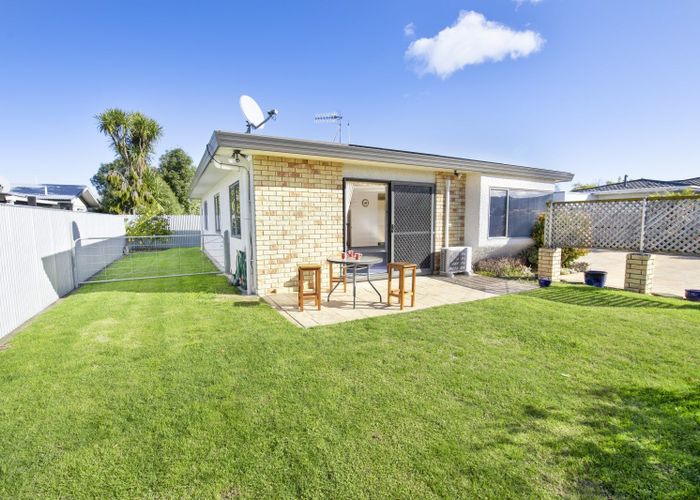  at 19C Hinton Road, Taradale, Napier