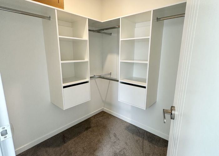  at 4/11 Celeste Place, Glenfield, North Shore City, Auckland