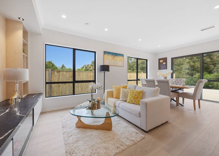  at 2F Hughs Way, Flat Bush, Manukau City, Auckland