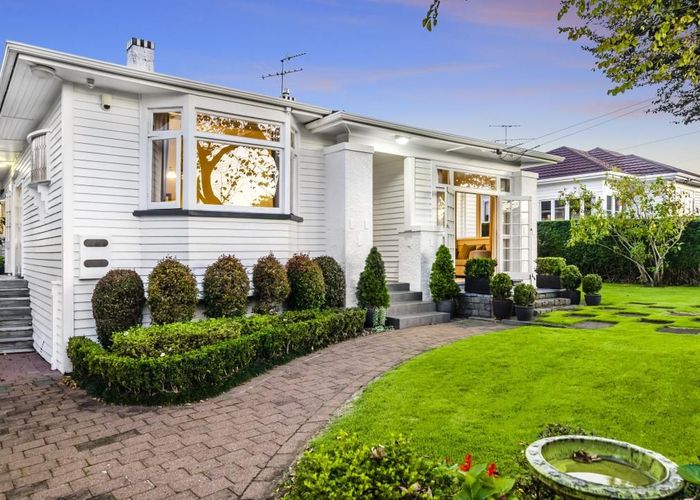  at 55 Tawa Road, One Tree Hill, Auckland