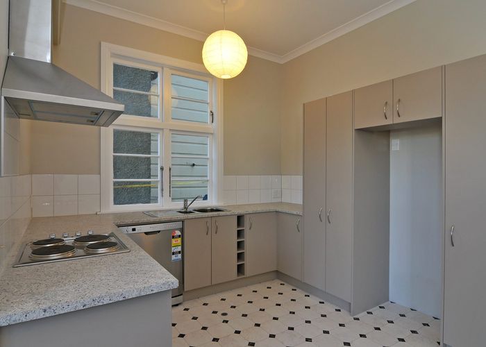  at 2/112 Austin Street, Mount Victoria, Wellington, Wellington