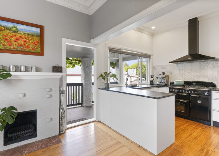  at 17 Rossgrove Terrace, Mount Albert, Auckland