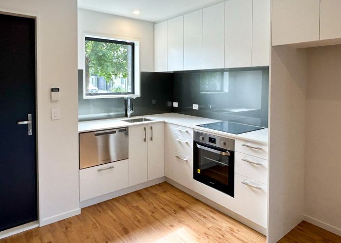  at 2/4 McLeod Street, Richmond, Christchurch City, Canterbury